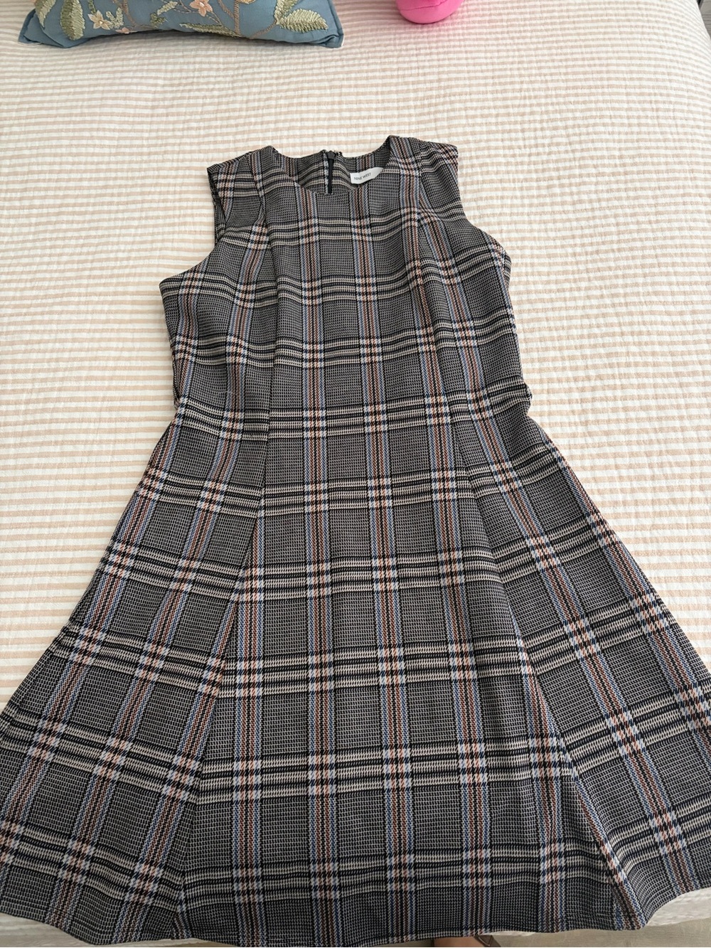 Nine West Sleeveless Plaid Midi Dress in Black and Gray with Subtle Tan Stripes